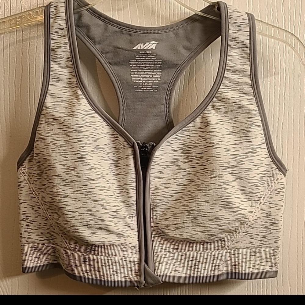 AVIA Zippered Sports Bra size 3xl